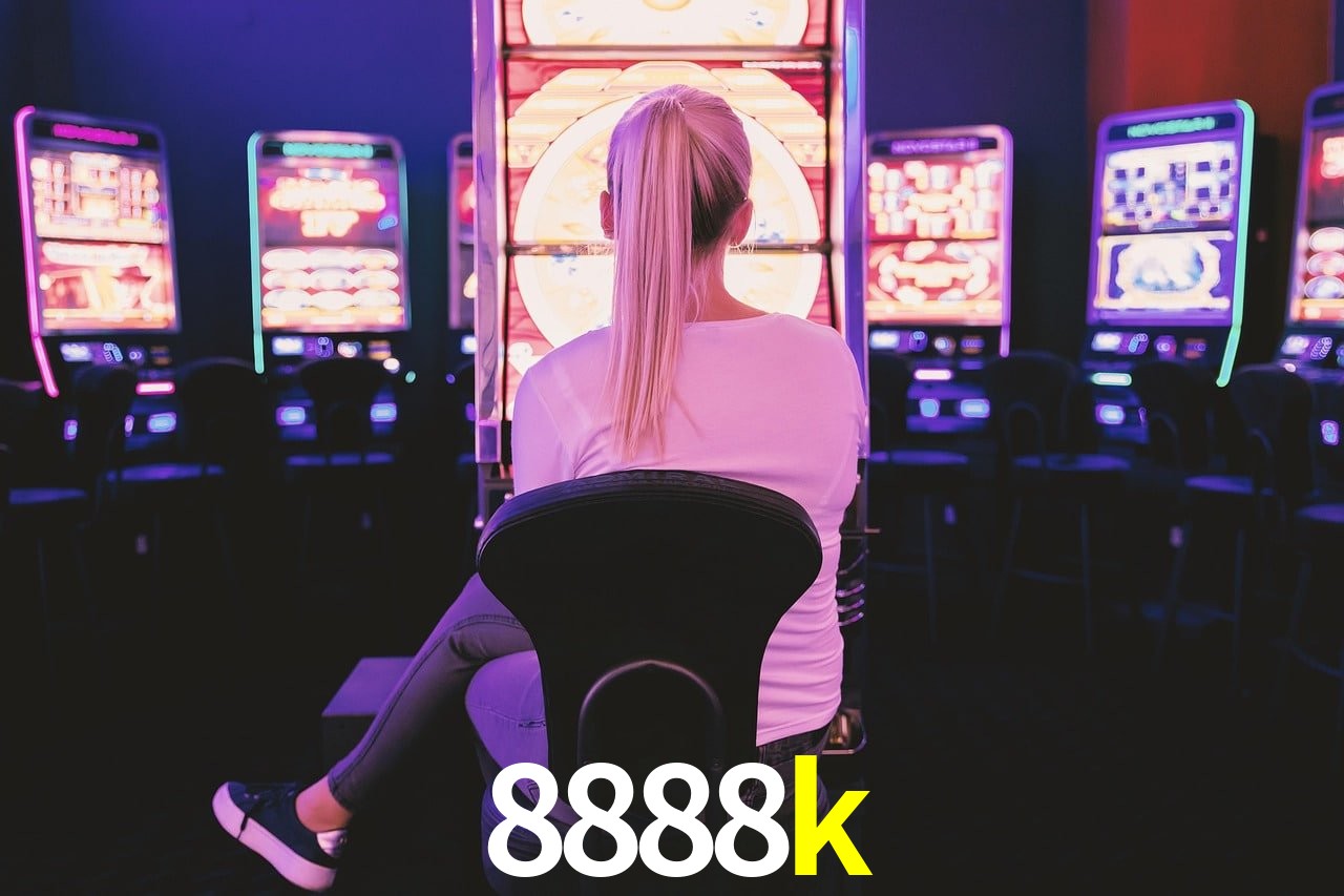 Bonus Features 8888k